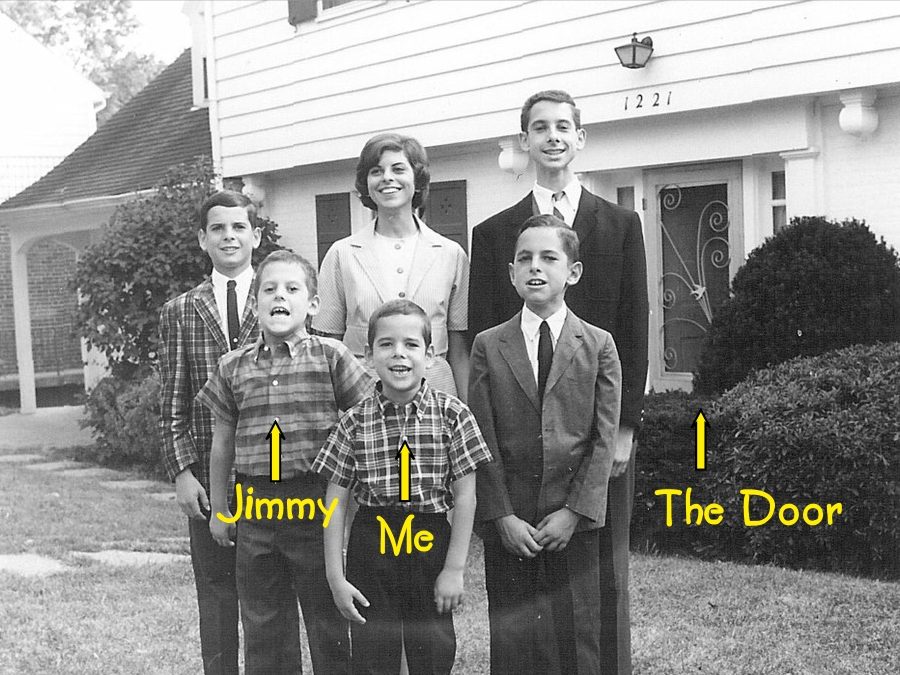 Dreskins siblings @ 1221 Avon Dr, Cincinnati, OH (1964)